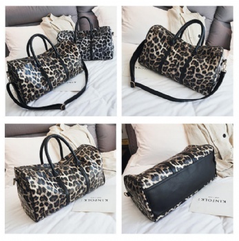 Leopard Printing PU Leather Duffle bag